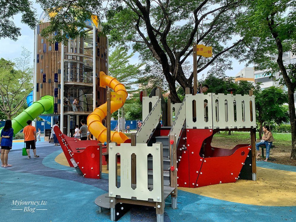 屏東東港│大鮪魚航海樂園，高塔溜滑梯、親子玩水，東港兒童公園