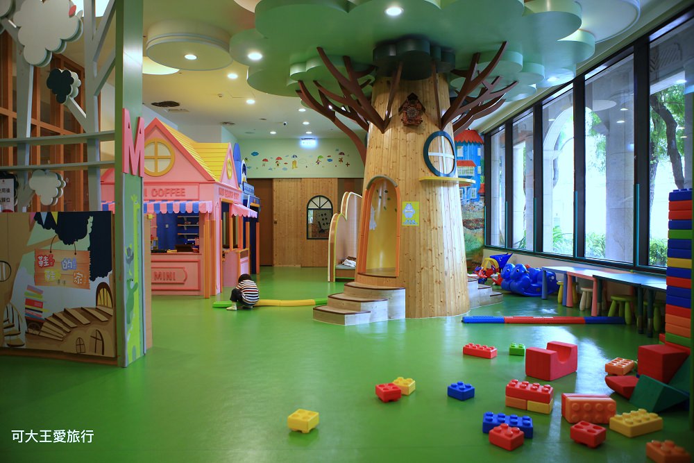 義大皇家酒店│海盜船親子房、遊戲室，水樂園，高雄最強親子飯店
