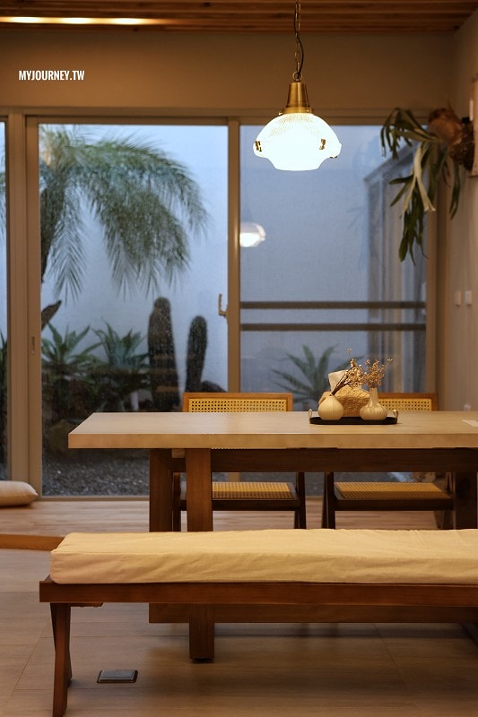 Plant House 17