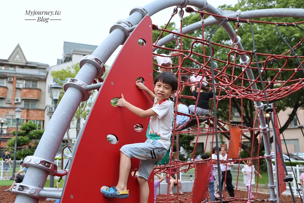 新竹蘑菇城堡公園│公兒30公園，瑪莉歐場景，竹北必玩蘑菇遊戲場