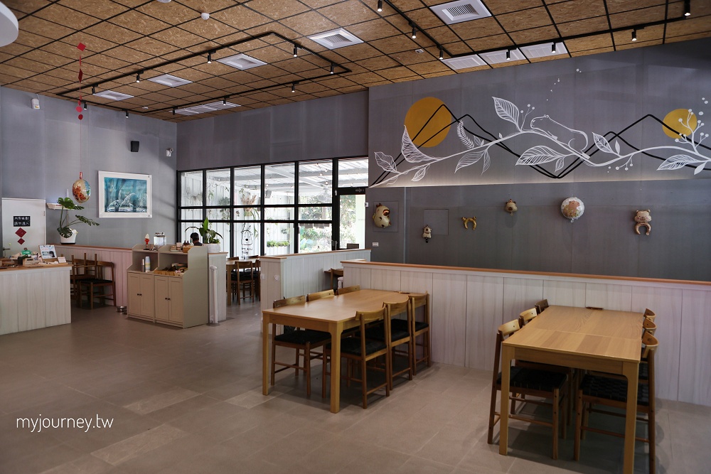 享日啡啡│水豚咖啡廳，貓咪店狗，爸媽放鬆親子友善的埔里新景點