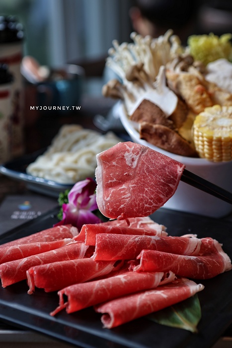 亮山川休閒農場│夏天玩水、烤肉,秋冬吃火鍋,新北最美最好玩農場 - 第25張圖 亮山川休閒農場│夏天玩水、烤肉,秋冬吃火鍋,新北最美最好玩農場