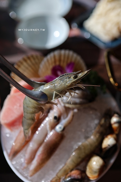亮山川休閒農場│夏天玩水、烤肉,秋冬吃火鍋,新北最美最好玩農場 - 第27張圖 亮山川休閒農場│夏天玩水、烤肉,秋冬吃火鍋,新北最美最好玩農場