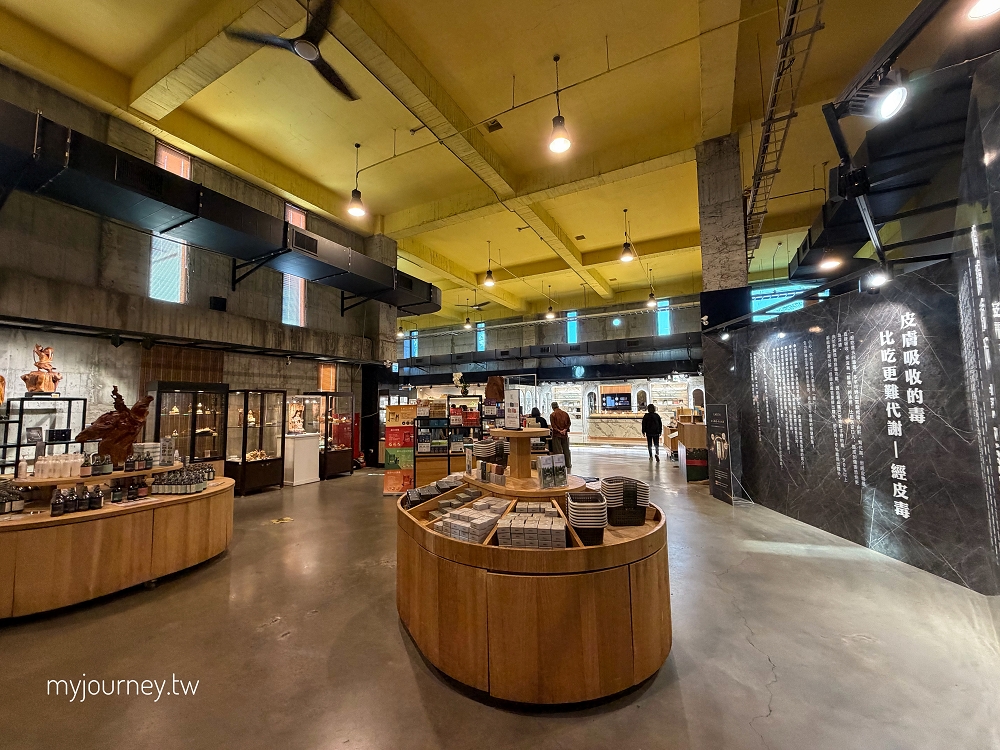 澄霖沉香味道森林館│水教堂、可愛動物，台版兼六園落羽松庭院