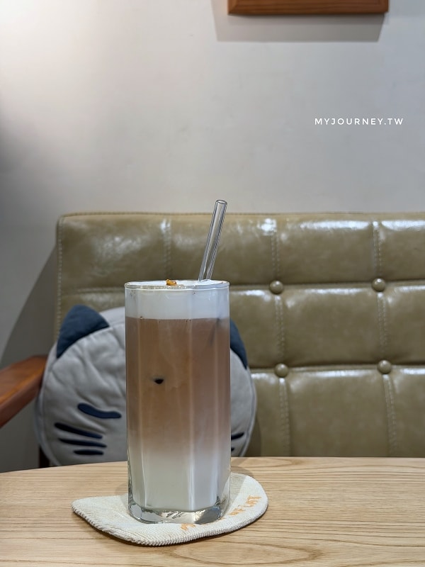 杯子裡的貓│捷運忠孝敦化站5分鐘,台北東區貓咪餐廳 - 第22張圖 杯子裡的貓│捷運忠孝敦化站5分鐘,台北東區貓咪餐廳