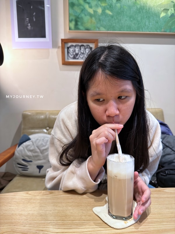 杯子裡的貓│捷運忠孝敦化站5分鐘,台北東區貓咪餐廳 - 第23張圖 杯子裡的貓│捷運忠孝敦化站5分鐘,台北東區貓咪餐廳