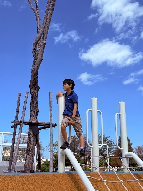 九如巴轆公園│菸塔溜滑梯＋滑軌，急速滑行體驗，屏東最新景點