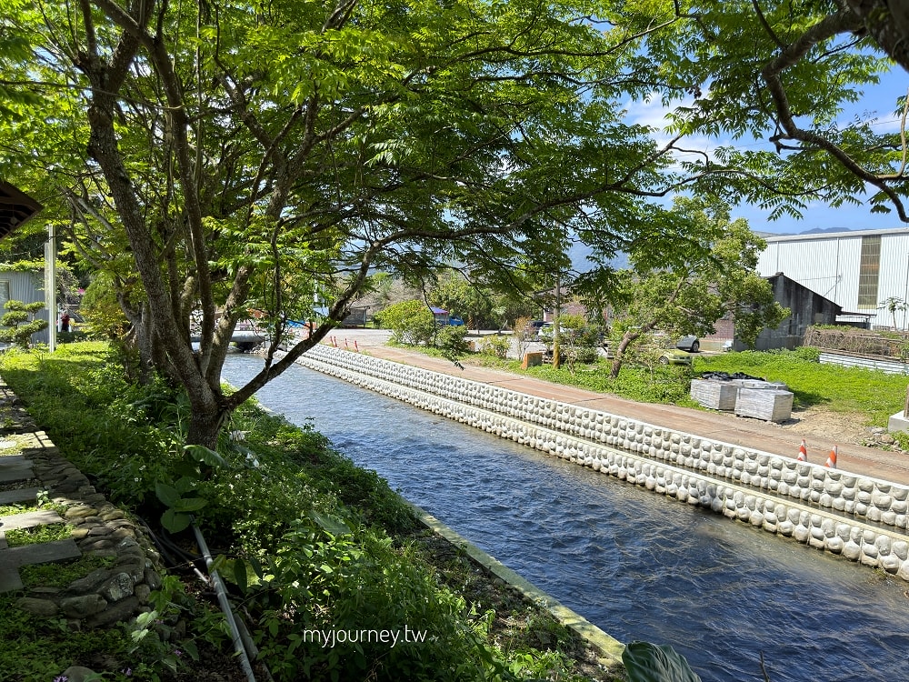 聽水咖啡│宜蘭最美水岸咖啡廳(菜單),停車場旁的日式秘境 - 第8張圖 聽水咖啡│宜蘭最美水岸咖啡廳(菜單),停車場旁的日式秘境