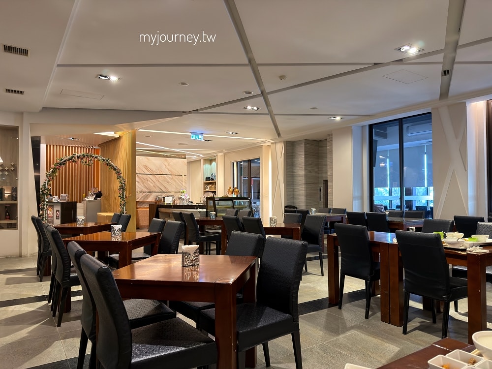 【嘉義雲登景觀飯店】高爾夫球練習場、遊戲室,免出門玩整天 - 第36張圖 【嘉義雲登景觀飯店】高爾夫球練習場、遊戲室,免出門玩整天