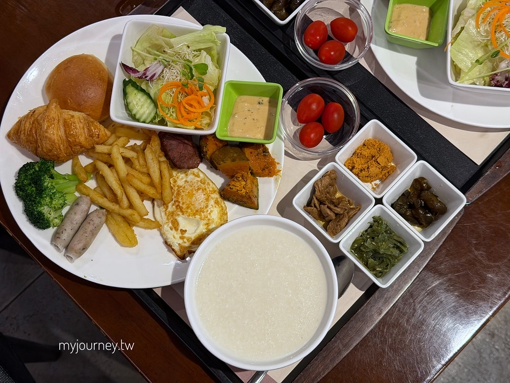 【嘉義雲登景觀飯店】高爾夫球練習場、遊戲室,免出門玩整天 - 第41張圖 【嘉義雲登景觀飯店】高爾夫球練習場、遊戲室,免出門玩整天