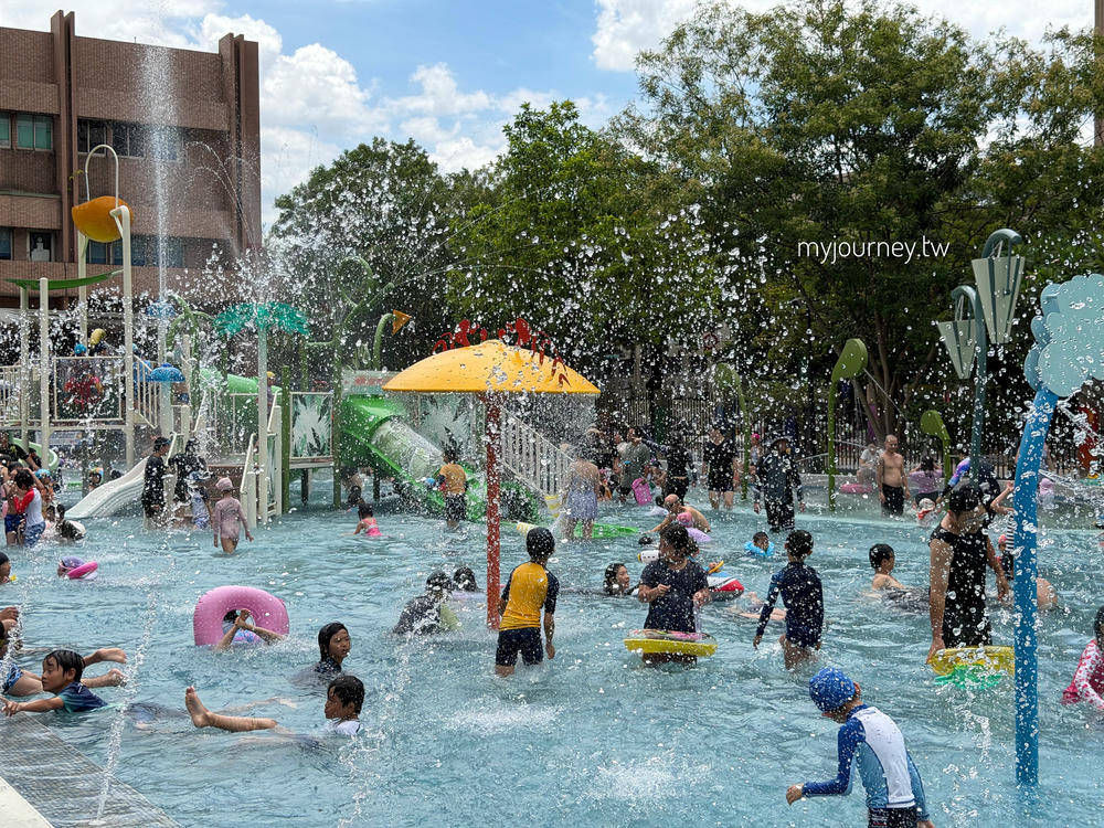 【自來水園區水鄉庭園】2026玩水時間,80元玩整天,台北親子玩水景點推薦 - 第12張圖 【自來水園區水鄉庭園】2026玩水時間,80元玩整天,台北親子玩水景點推薦