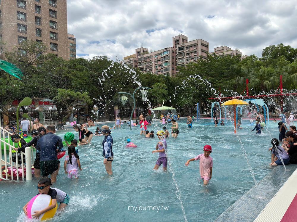 【自來水園區水鄉庭園】2026玩水時間,80元玩整天,台北親子玩水景點推薦 - 第11張圖 【自來水園區水鄉庭園】2026玩水時間,80元玩整天,台北親子玩水景點推薦
