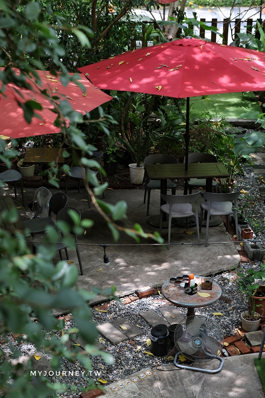 【2J CAFE】大安森林公園旁的森林系咖啡廳,有戶外區,內用可坐4小時 - 第16張圖 【2J CAFE】大安森林公園旁的森林系咖啡廳,有戶外區,內用可坐4小時