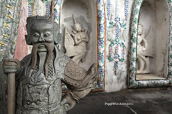 Wat Arun_13.jpg